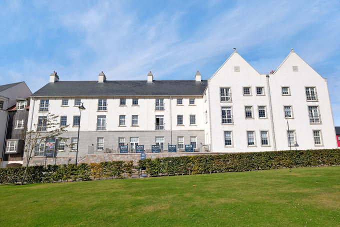 Landale Court 49 (25) 1457