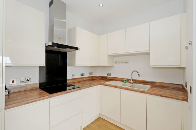 Landale Court 49 (25) 1427