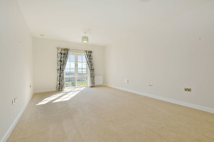 Landale Court 49 (25) 1421